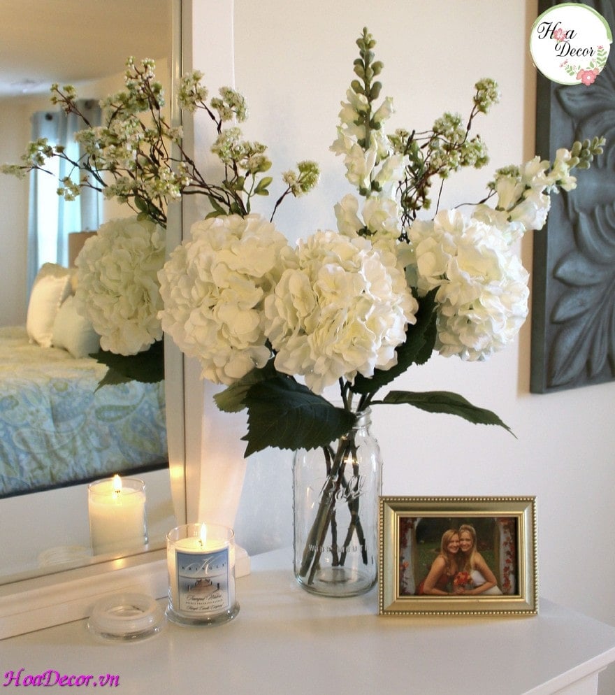 Cách Chọn Hoa Giả trang trí phòng ngủ CHUẨN CHỈNH – Hoa Decor