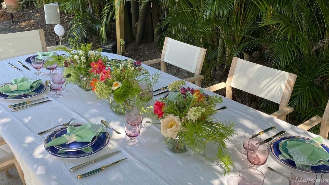 Cắm Hoa Trang Trí Công Ty