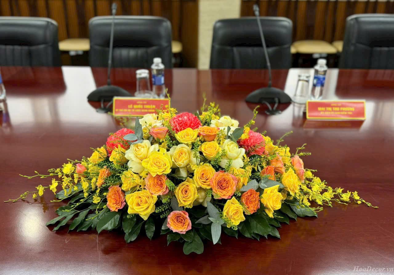 Cắm Hoa Trang Trí Công Ty